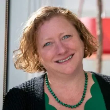 Lindsey Smith photo.